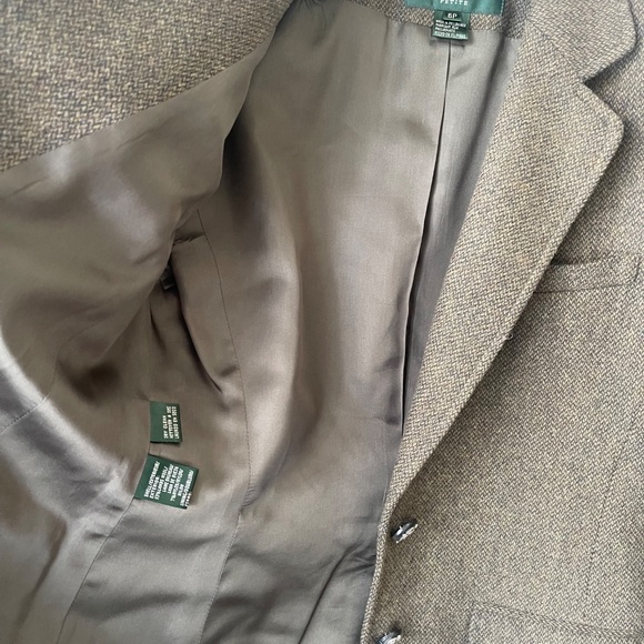 Olive Green Lamb Wool Tweed Blazer - Picture 8 of 11